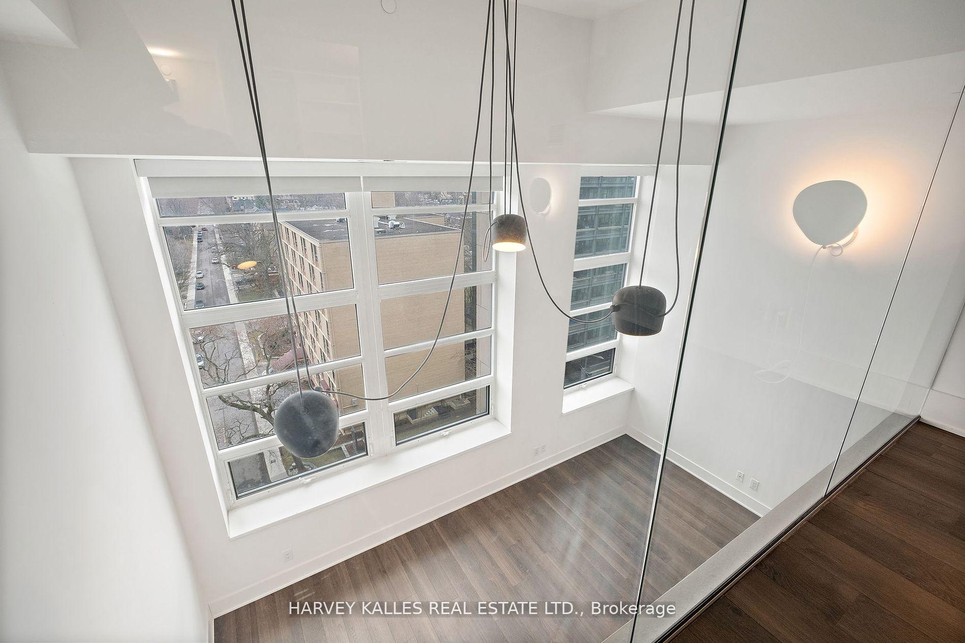 Photo 27 of Unit 821, 111 St Clair Avenue W, Toronto, Yonge-St. Clair — HOMEH