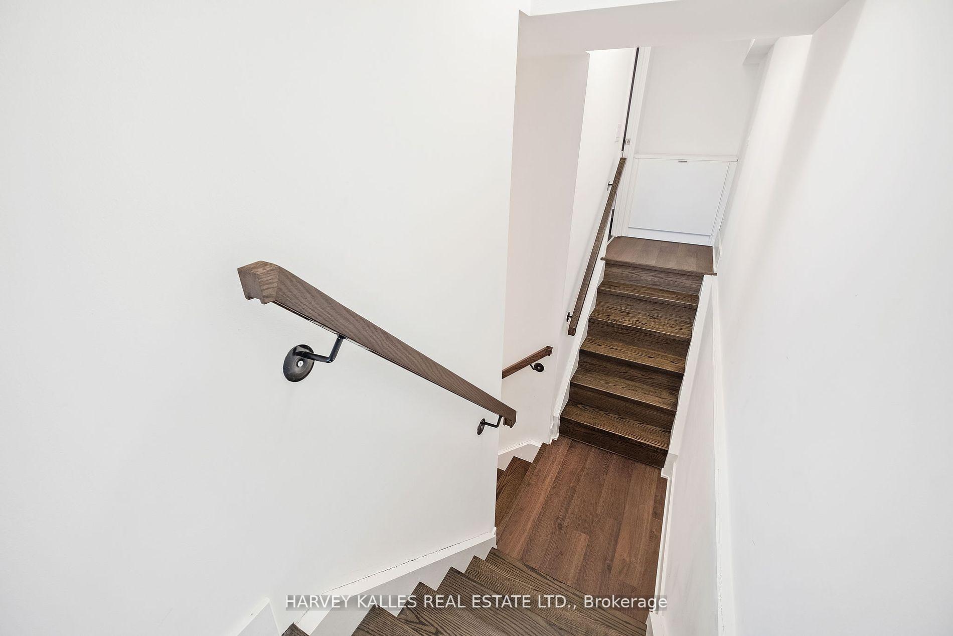 Photo 30 of Unit 821, 111 St Clair Avenue W, Toronto, Yonge-St. Clair — HOMEH