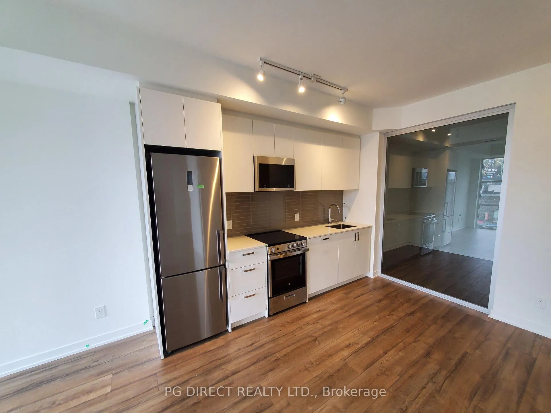 Photo 4 of Unit 324, 1787 St.Clair Avenue W, Toronto, Weston-Pellam Park — HOMEH