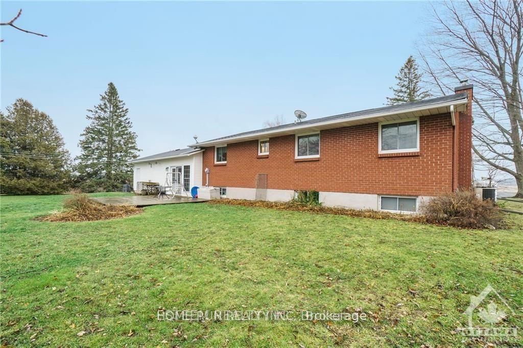 Photo 2 of 2494 Upper Dwyer Hill Road, Ottawa, Huntley Ward (North West) — HOMEH