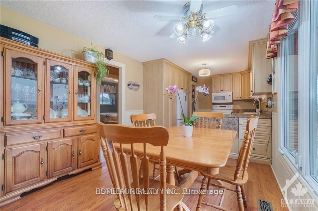 Photo 5 of 2494 Upper Dwyer Hill Road, Ottawa, Huntley Ward (North West) — HOMEH