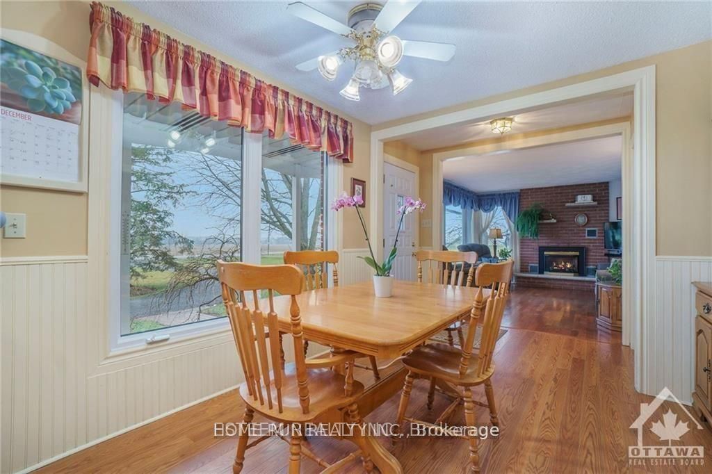 Photo 4 of 2494 Upper Dwyer Hill Road, Ottawa, Huntley Ward (North West) — HOMEH