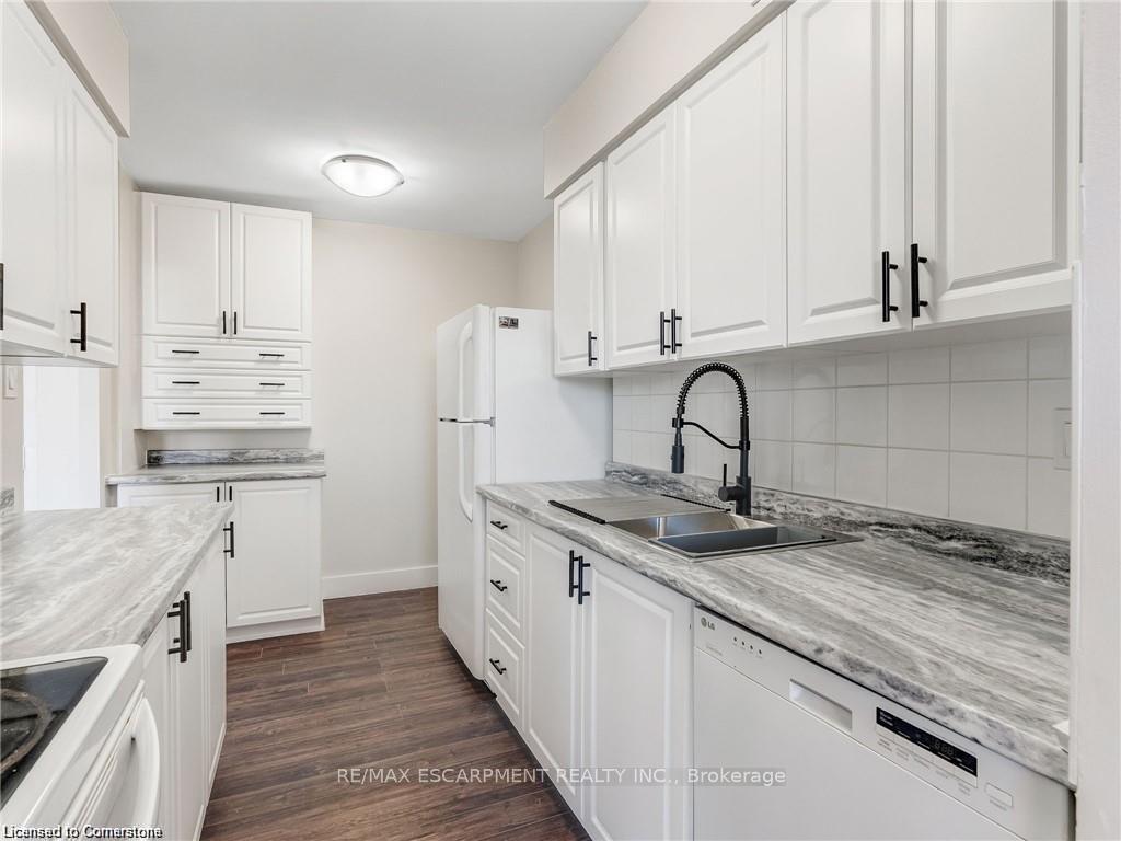 Photo 15 of Unit 1106, 1966 Main Street W, Hamilton, Ainslie Wood — HOMEH