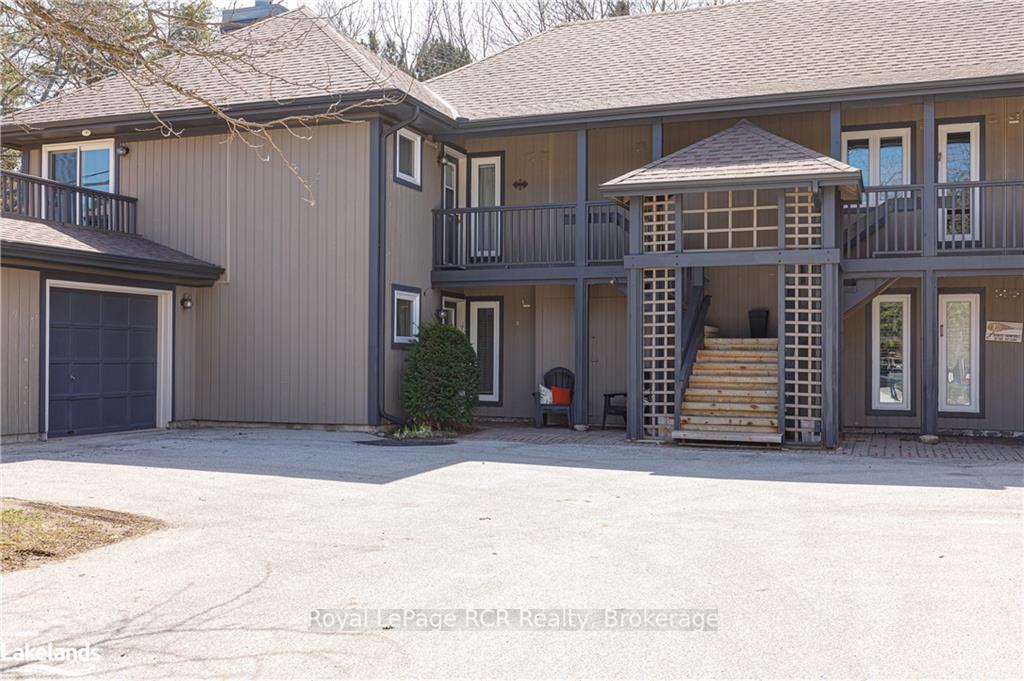 Photo 6 of 390 Mariners Way, Collingwood — HOMEH