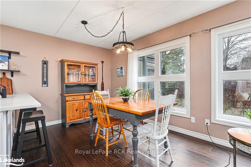 Photo 10 of 390 Mariners Way, Collingwood — HOMEH