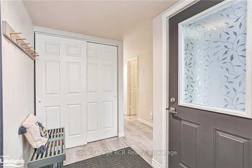 Photo 15 of 390 Mariners Way, Collingwood — HOMEH
