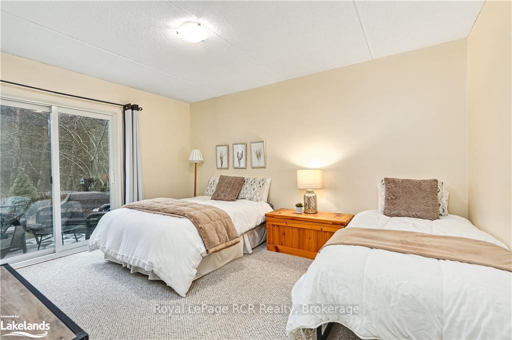 Photo 20 of 390 Mariners Way, Collingwood — HOMEH