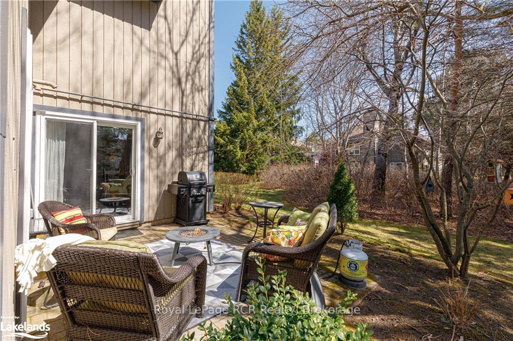 Photo 26 of 390 Mariners Way, Collingwood — HOMEH