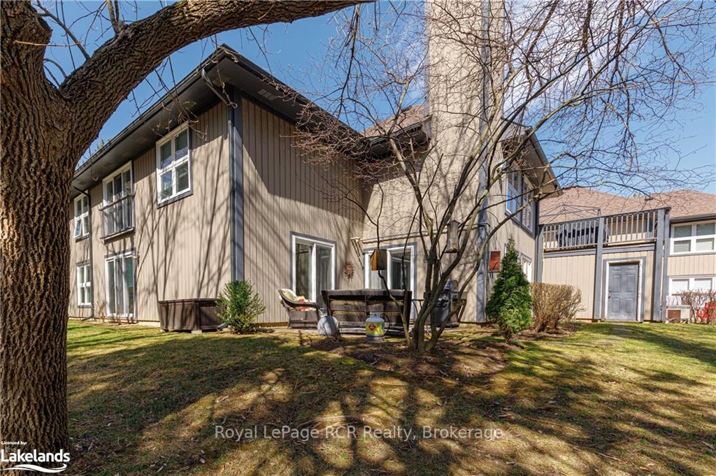 Photo 28 of 390 Mariners Way, Collingwood — HOMEH