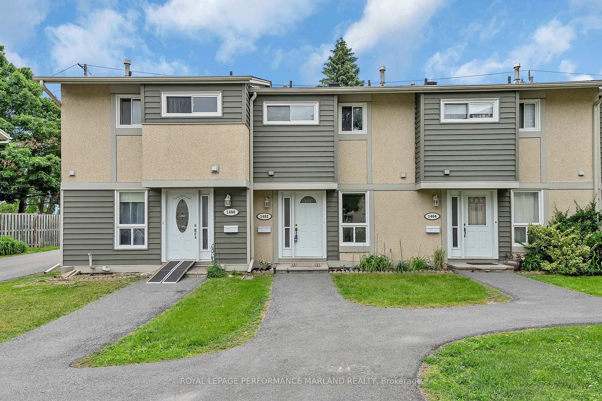Photo 1 of Unit 46, 1402 Ballard Court, Ottawa, Pineview — HOMEH