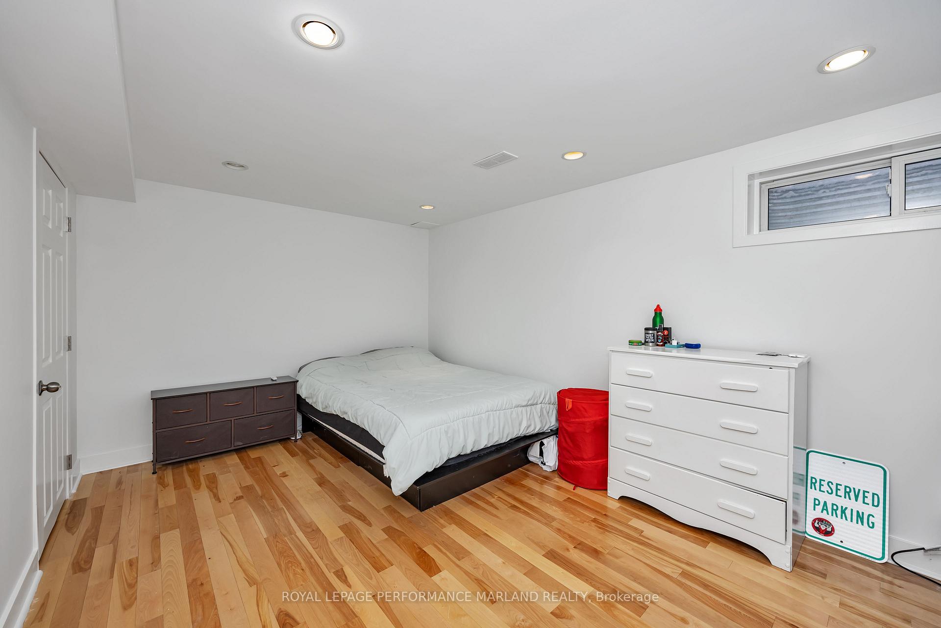 Photo 20 of Unit 46, 1402 Ballard Court, Ottawa, Pineview — HOMEH