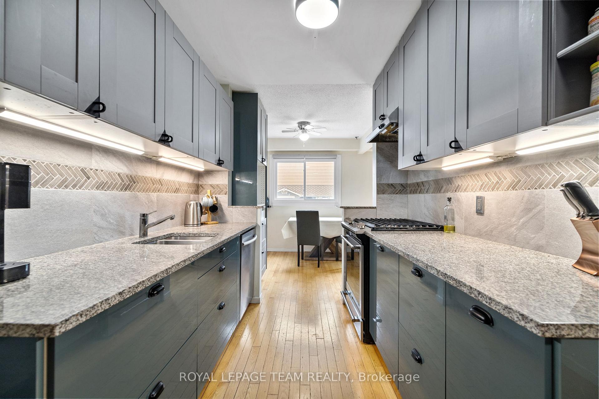 Photo 5 of 2245 Orient Park Drive, Ottawa, Blackburn Hamlet (South) — HOMEH