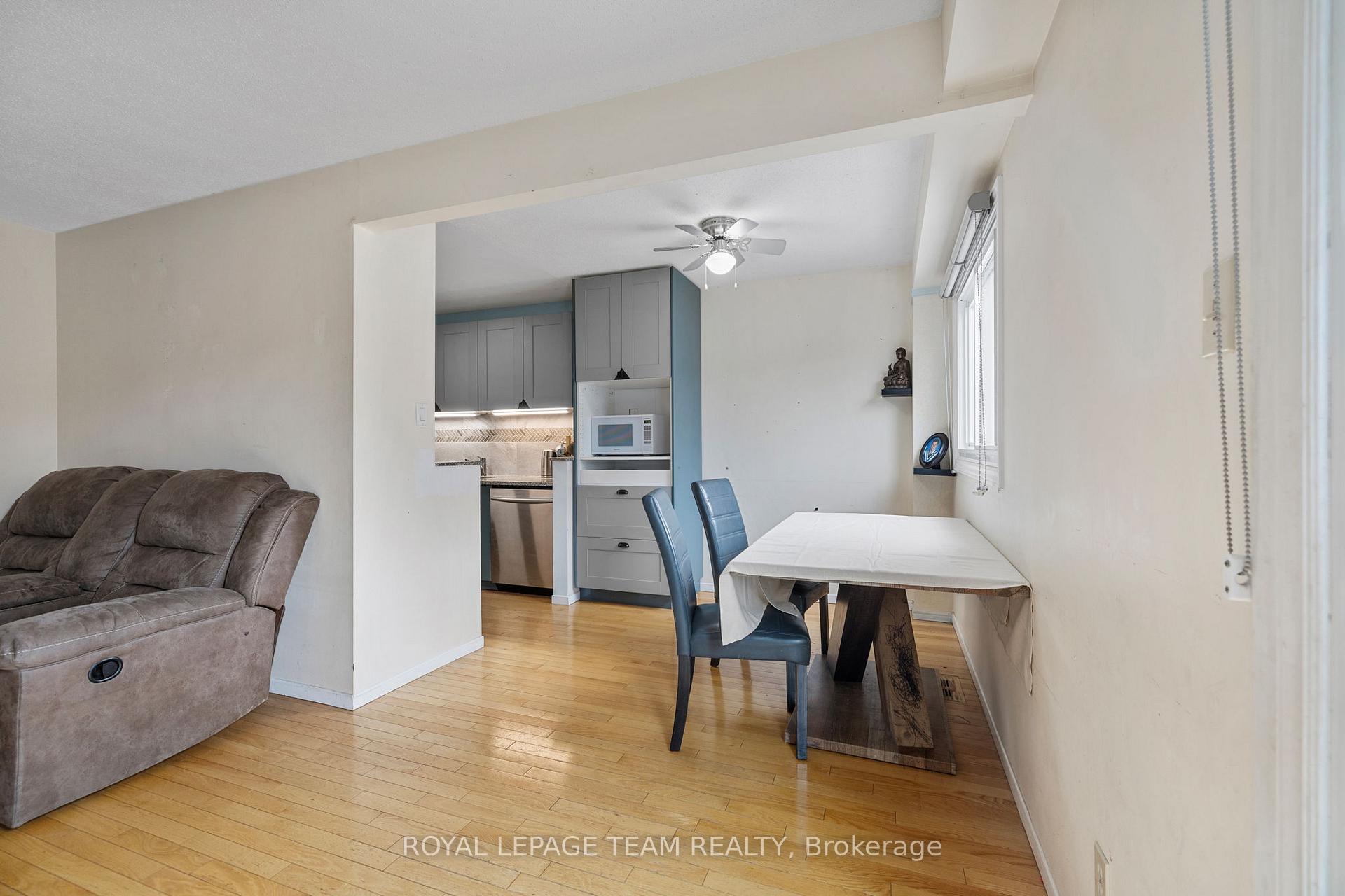 Photo 12 of 2245 Orient Park Drive, Ottawa, Blackburn Hamlet (South) — HOMEH