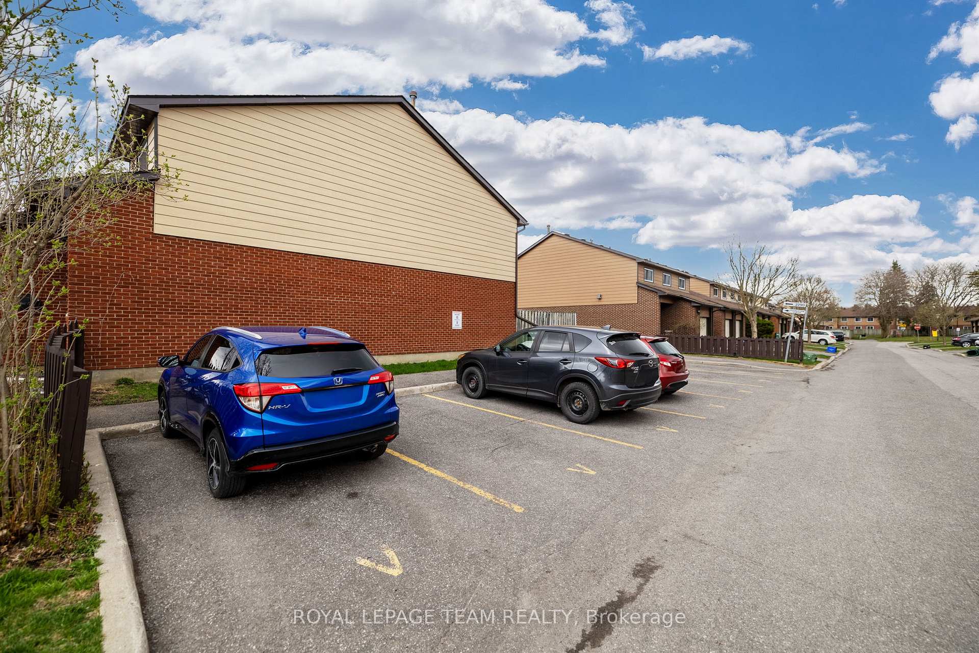 Photo 41 of 2245 Orient Park Drive, Ottawa, Blackburn Hamlet (South) — HOMEH