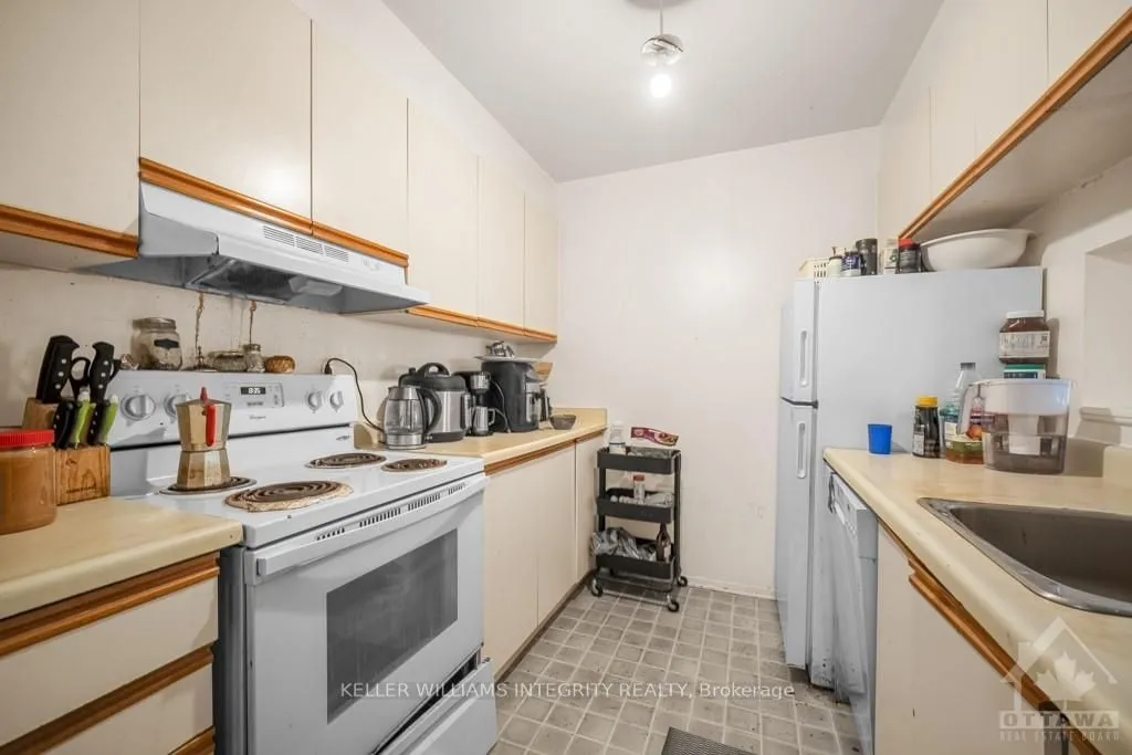 Photo 8 of Unit 106, 216 Viewmount Drive, Ottawa, Borden Farm/Stewart Farm/Carleton Heights/Parkwood Hills — HOMEH
