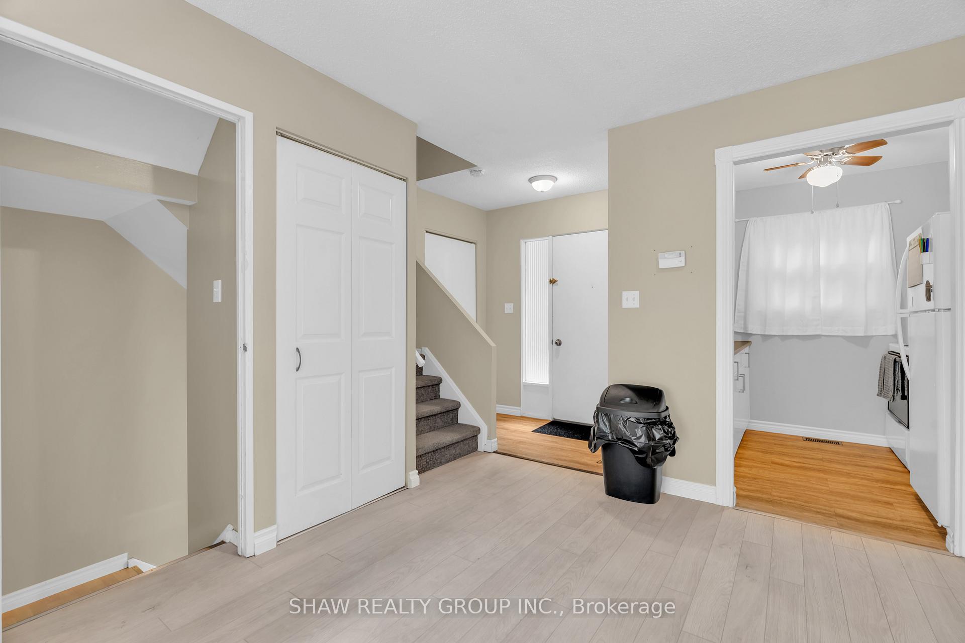 Photo 7 of Unit 11, 410 Pioneer Drive, Kitchener — HOMEH