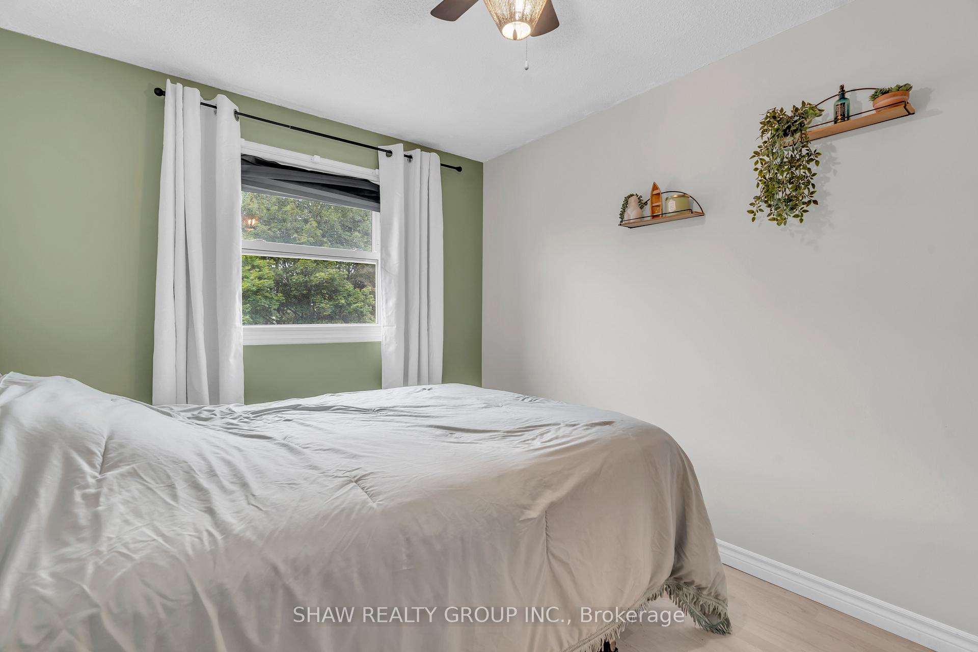 Photo 14 of Unit 11, 410 Pioneer Drive, Kitchener — HOMEH