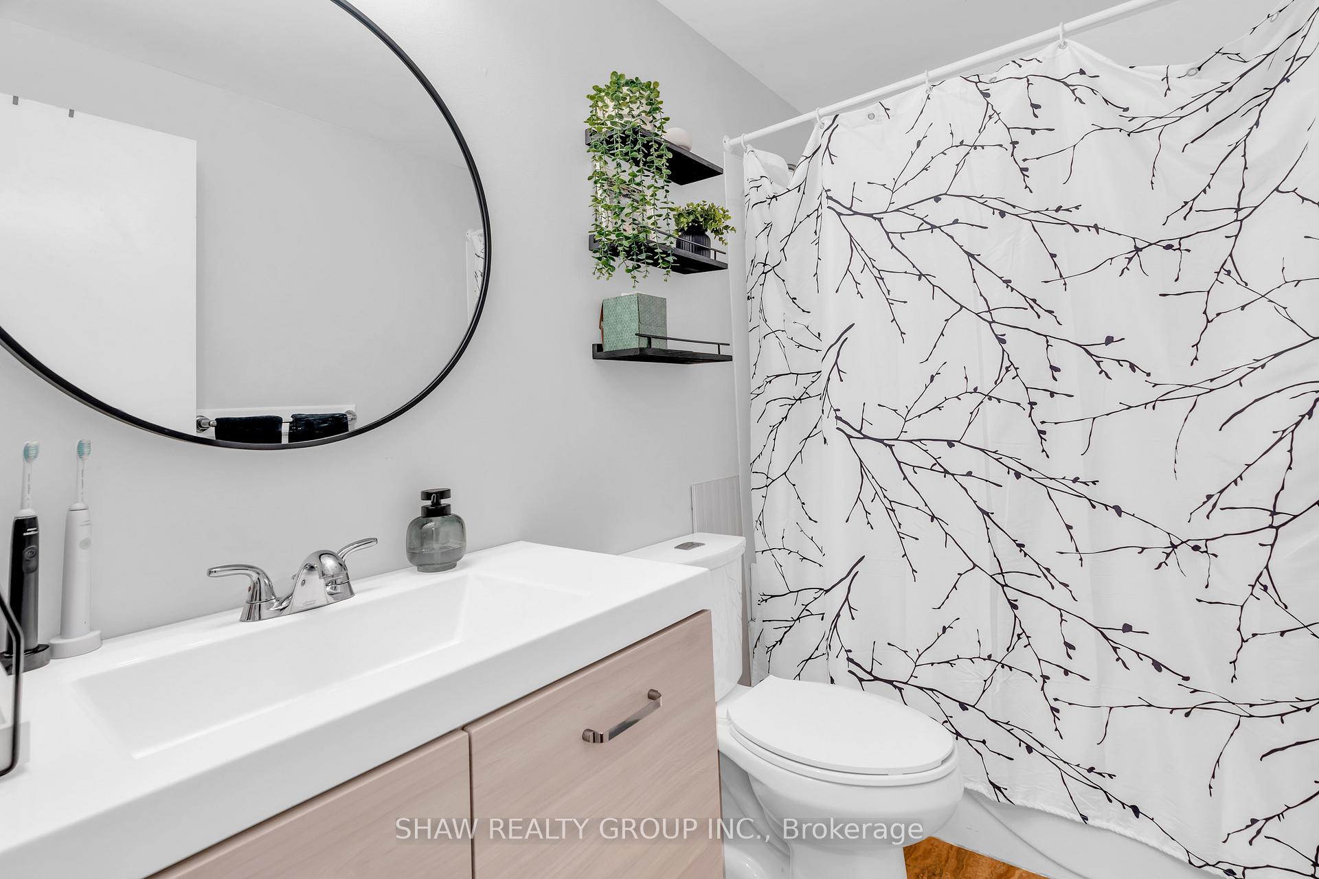 Photo 15 of Unit 11, 410 Pioneer Drive, Kitchener — HOMEH