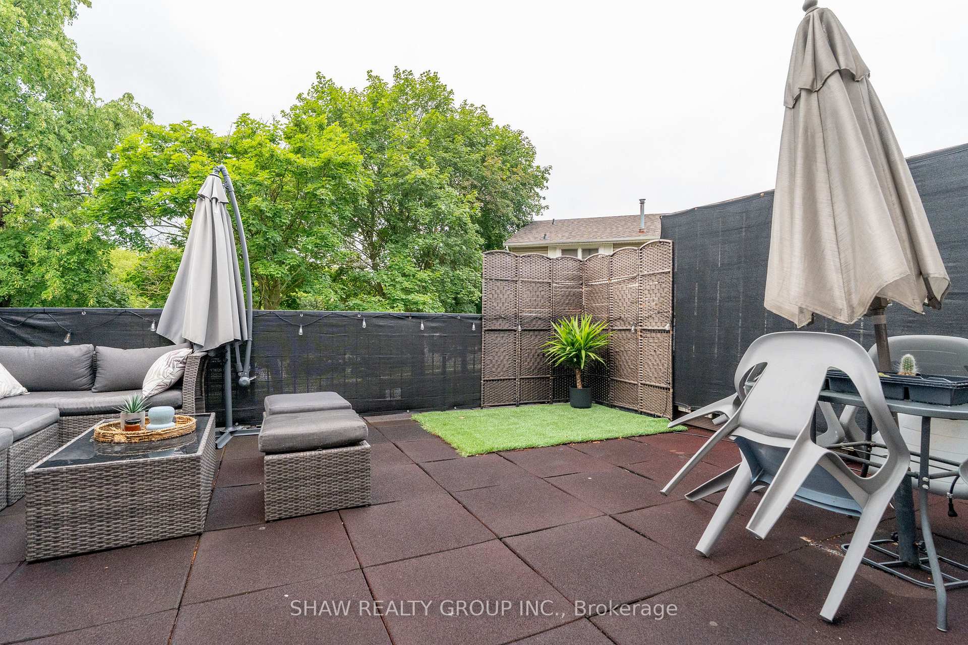 Photo 16 of Unit 11, 410 Pioneer Drive, Kitchener — HOMEH