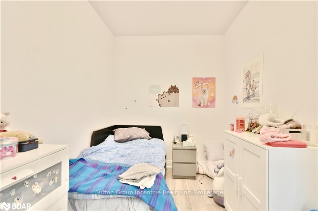Photo 10 of Unit 608, 299 Cundles Road East, Barrie, Little Lake — HOMEH