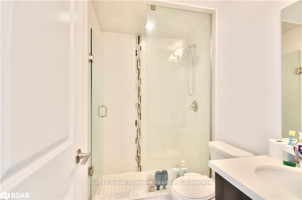 Photo 11 of Unit 608, 299 Cundles Road East, Barrie, Little Lake — HOMEH