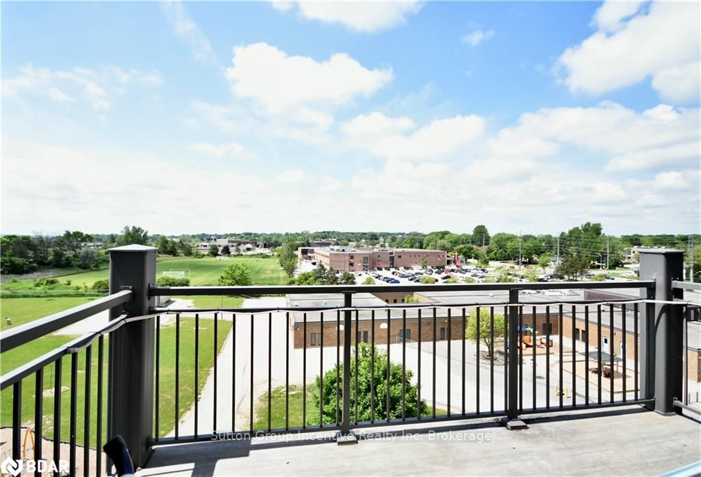 Photo 14 of Unit 608, 299 Cundles Road East, Barrie, Little Lake — HOMEH