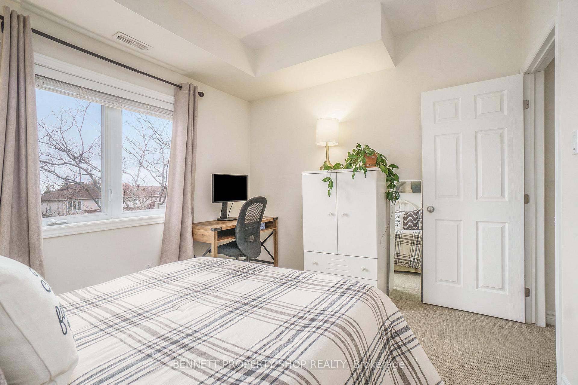 Photo 12 of Unit F, 99 Crestway Drive, Ottawa, Barrhaven East — HOMEH