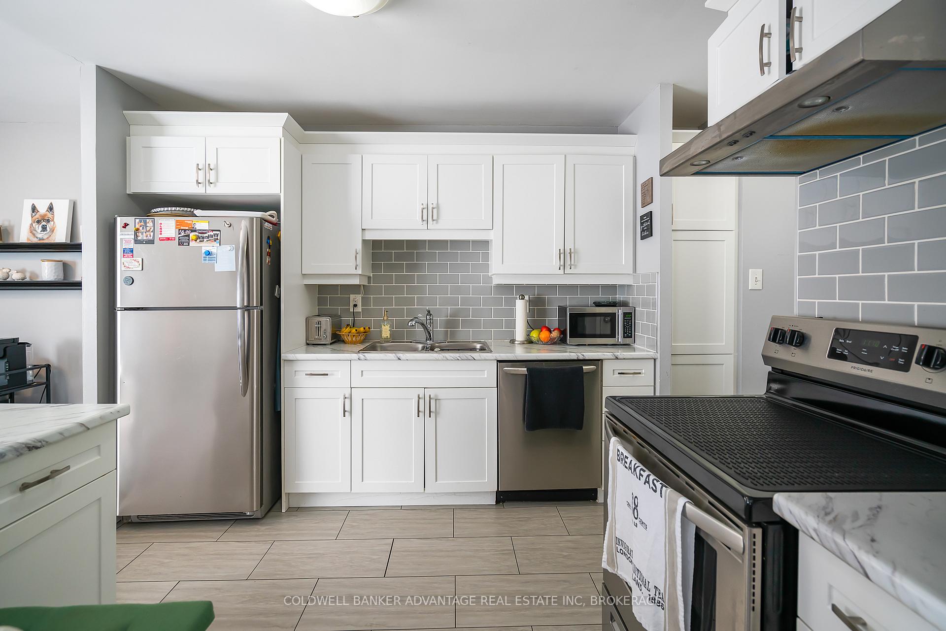 Photo 15 of Unit 185, 17 Old Pine Trail, St. Catharines, Carlton/Bunting — HOMEH