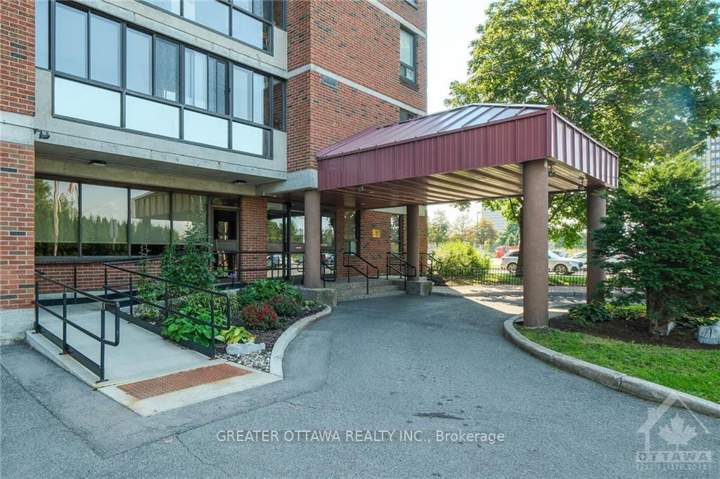 Front of Unit 101, 50 Emmerson Avenue