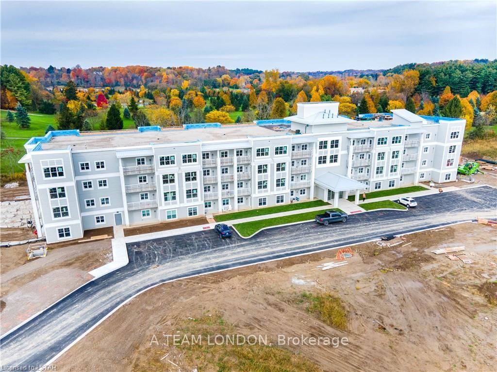 Front of Unit 115, 100 The Promenade