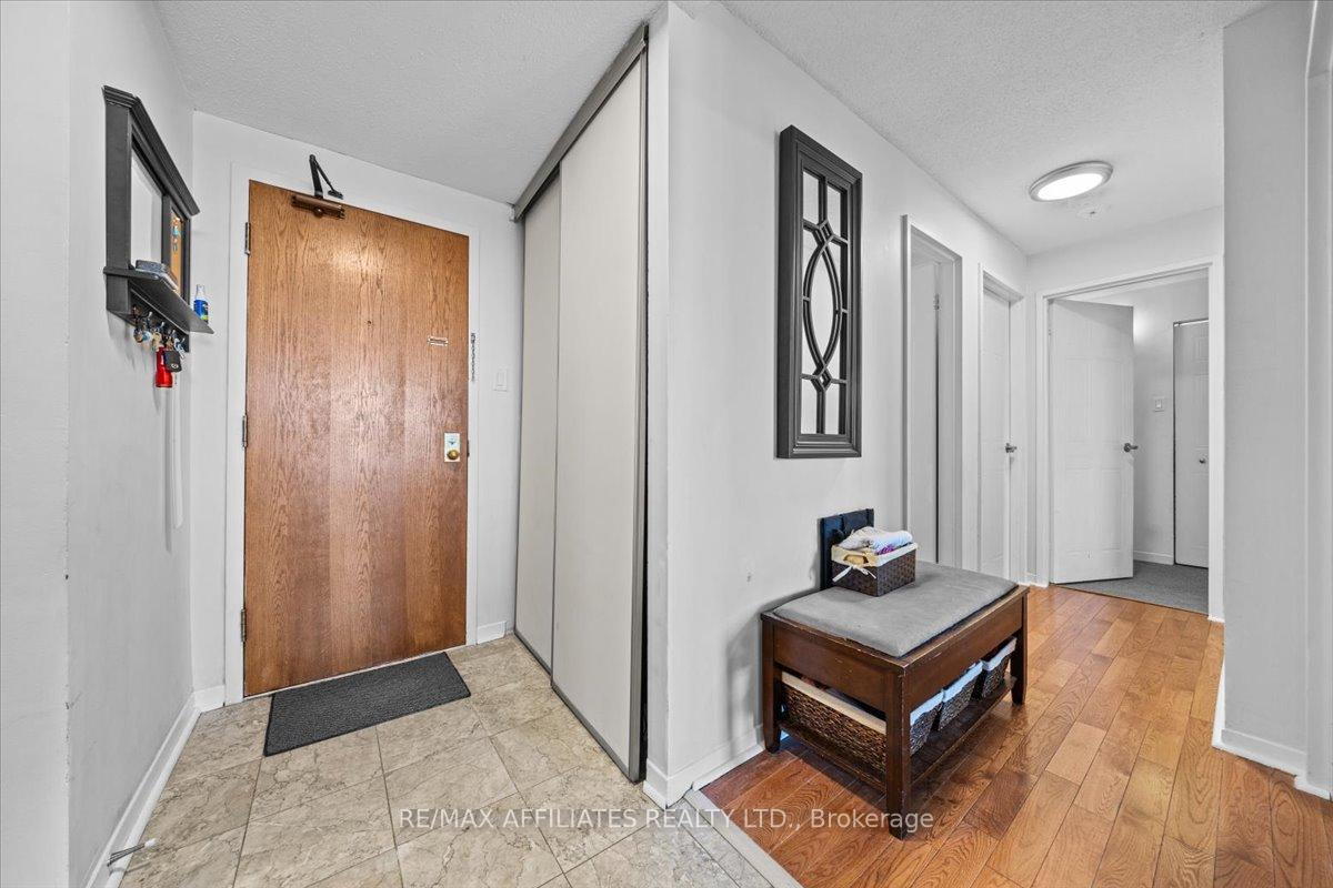 Photo 6 of Unit 613, 80 Sandcastle Drive, Ottawa, Leslie Park — HOMEH