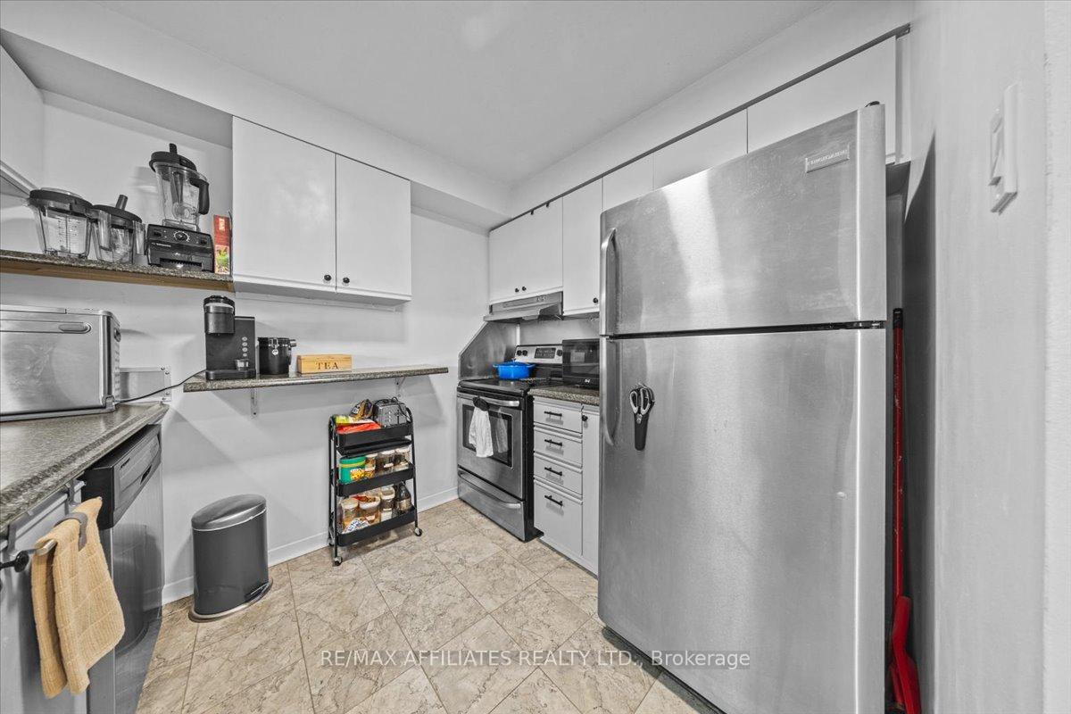 Photo 9 of Unit 613, 80 Sandcastle Drive, Ottawa, Leslie Park — HOMEH