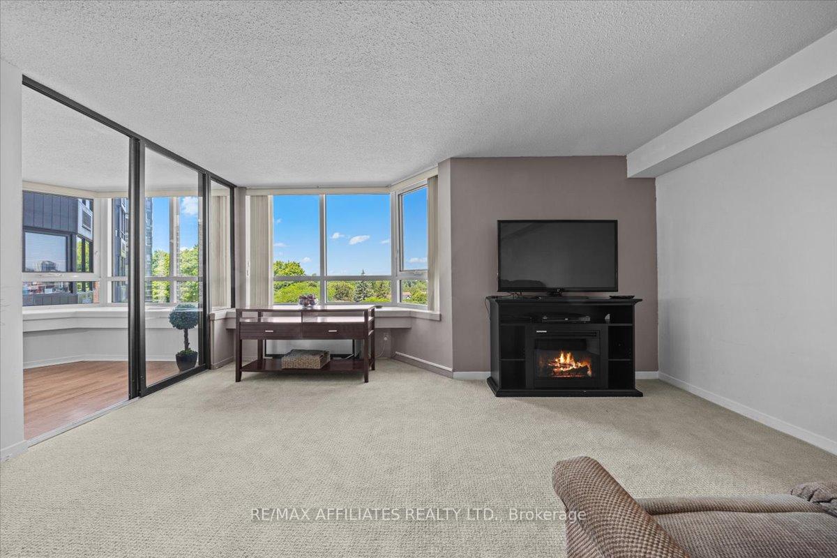 Photo 13 of Unit 613, 80 Sandcastle Drive, Ottawa, Leslie Park — HOMEH