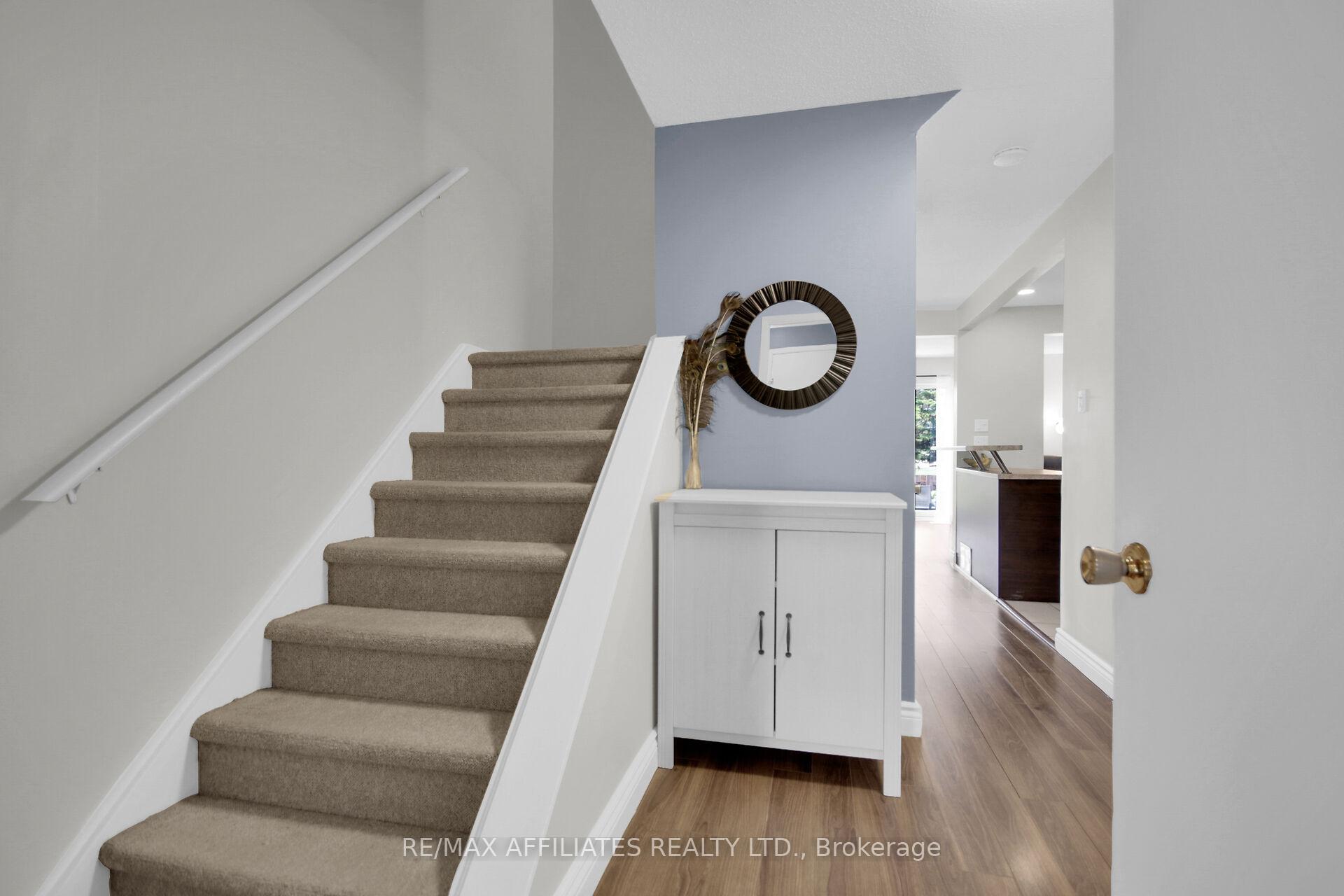 Photo 2 of 4 Baneberry Crescent, Ottawa, Kanata - Glencairn/Hazeldean — HOMEH