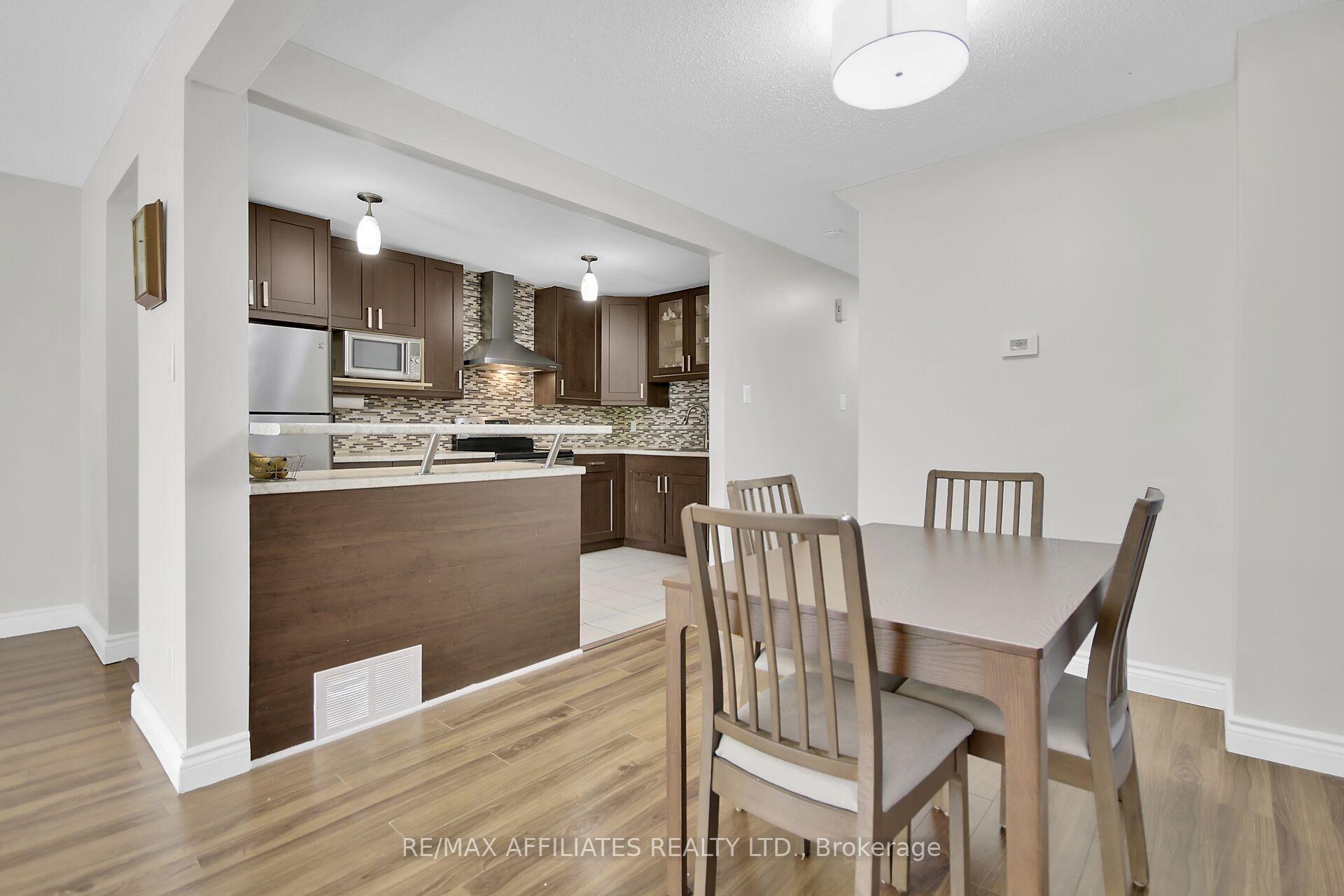 Photo 9 of 4 Baneberry Crescent, Ottawa, Kanata - Glencairn/Hazeldean — HOMEH