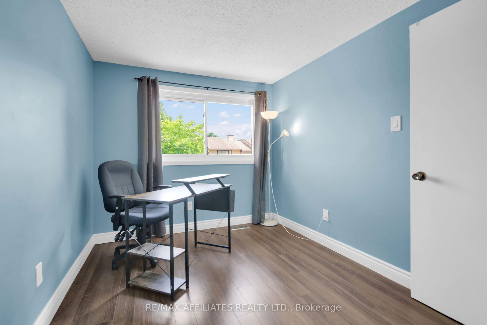Photo 21 of 4 Baneberry Crescent, Ottawa, Kanata - Glencairn/Hazeldean — HOMEH