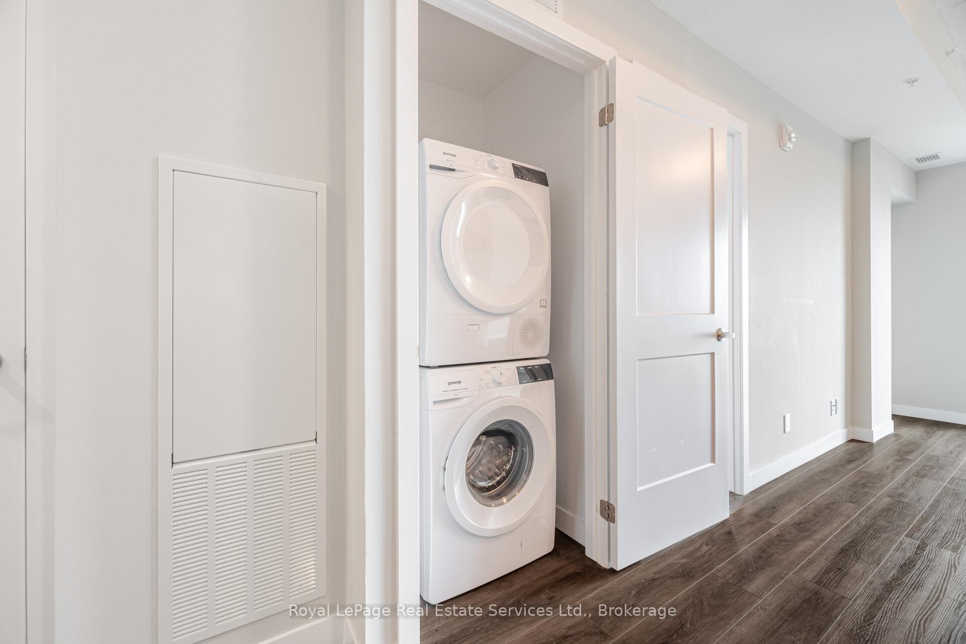 Photo 22 of Unit 1409, 15 Queen Street S, Hamilton, Central — HOMEH