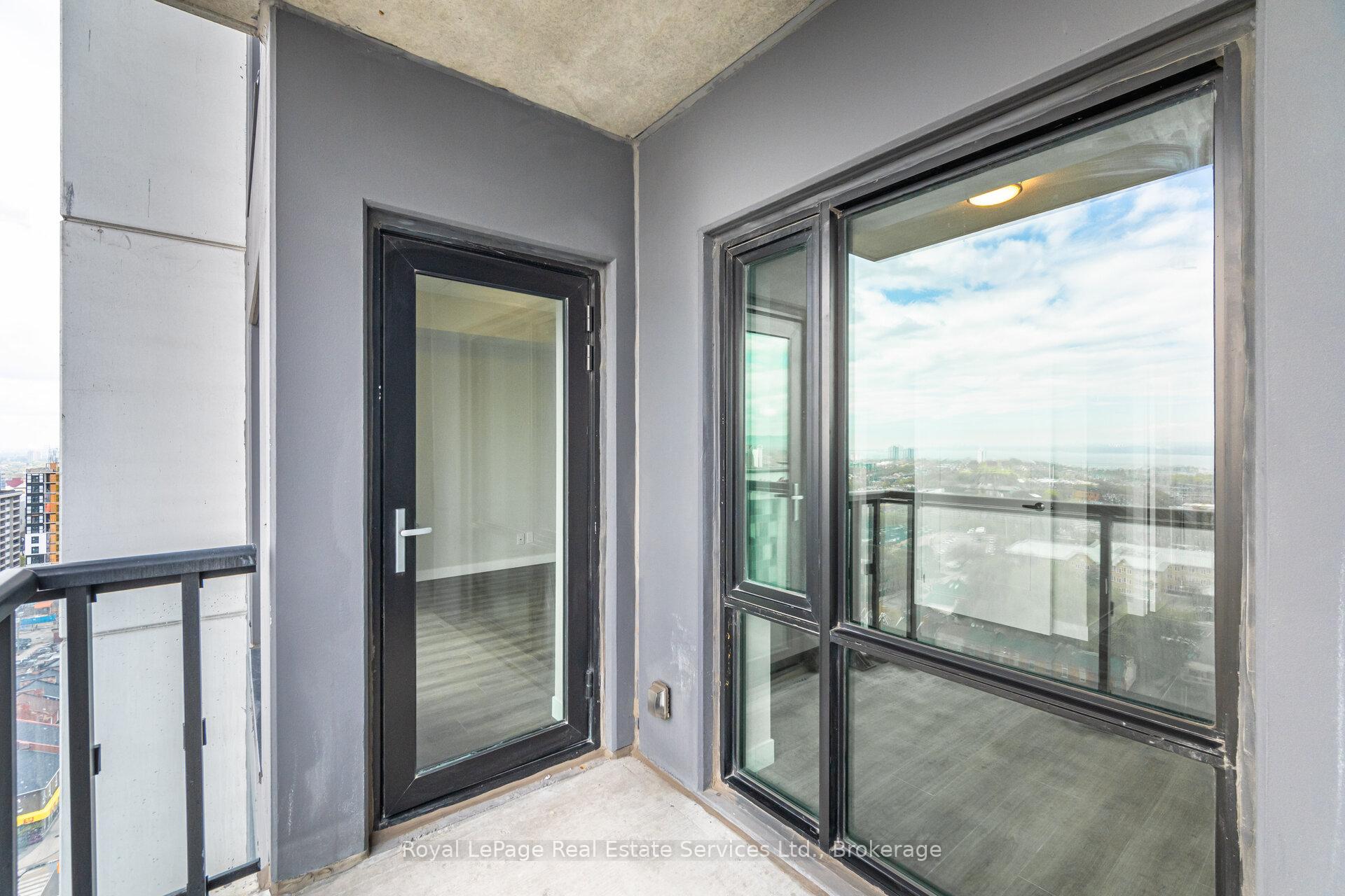 Photo 24 of Unit 1409, 15 Queen Street S, Hamilton, Central — HOMEH