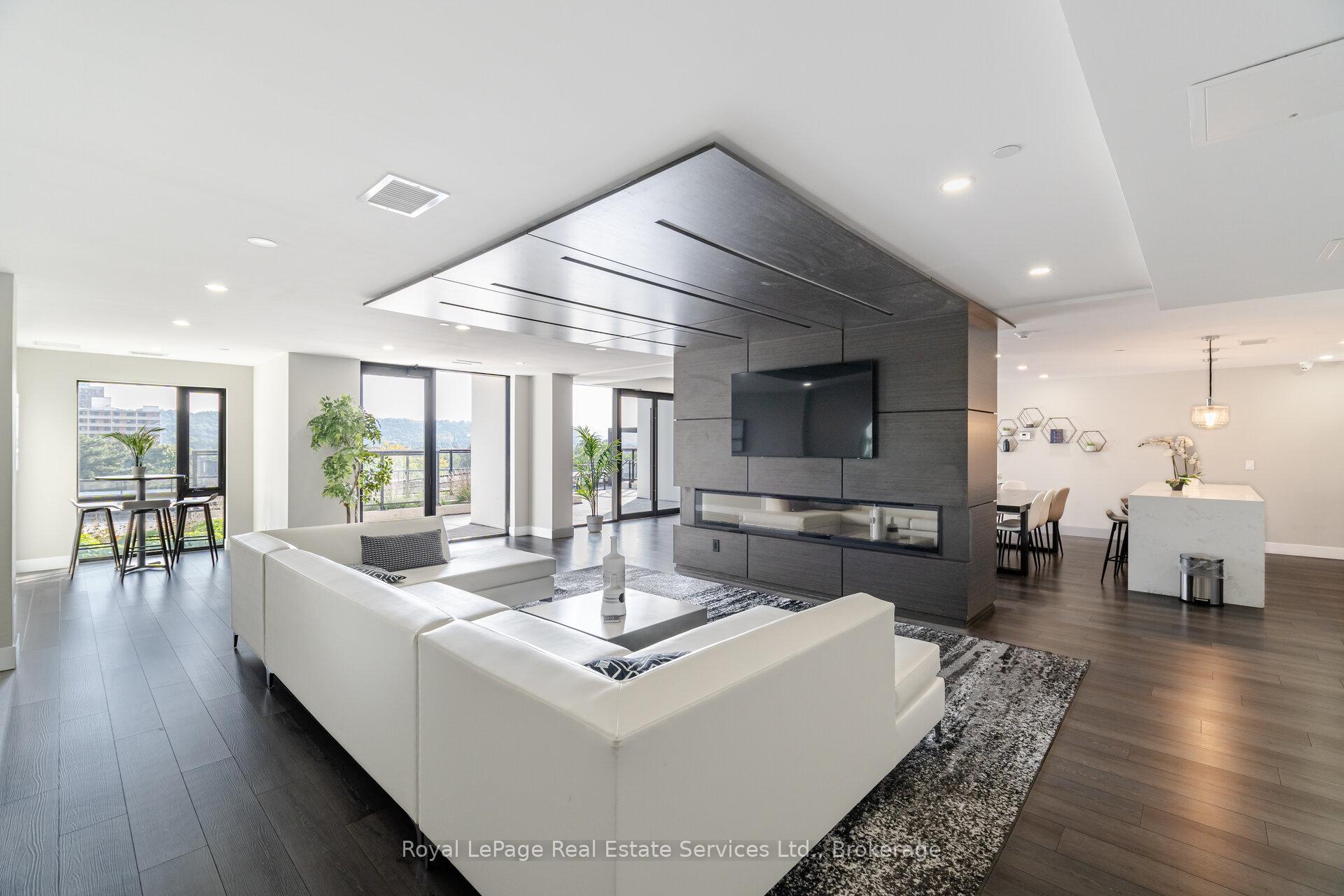 Photo 35 of Unit 1409, 15 Queen Street S, Hamilton, Central — HOMEH