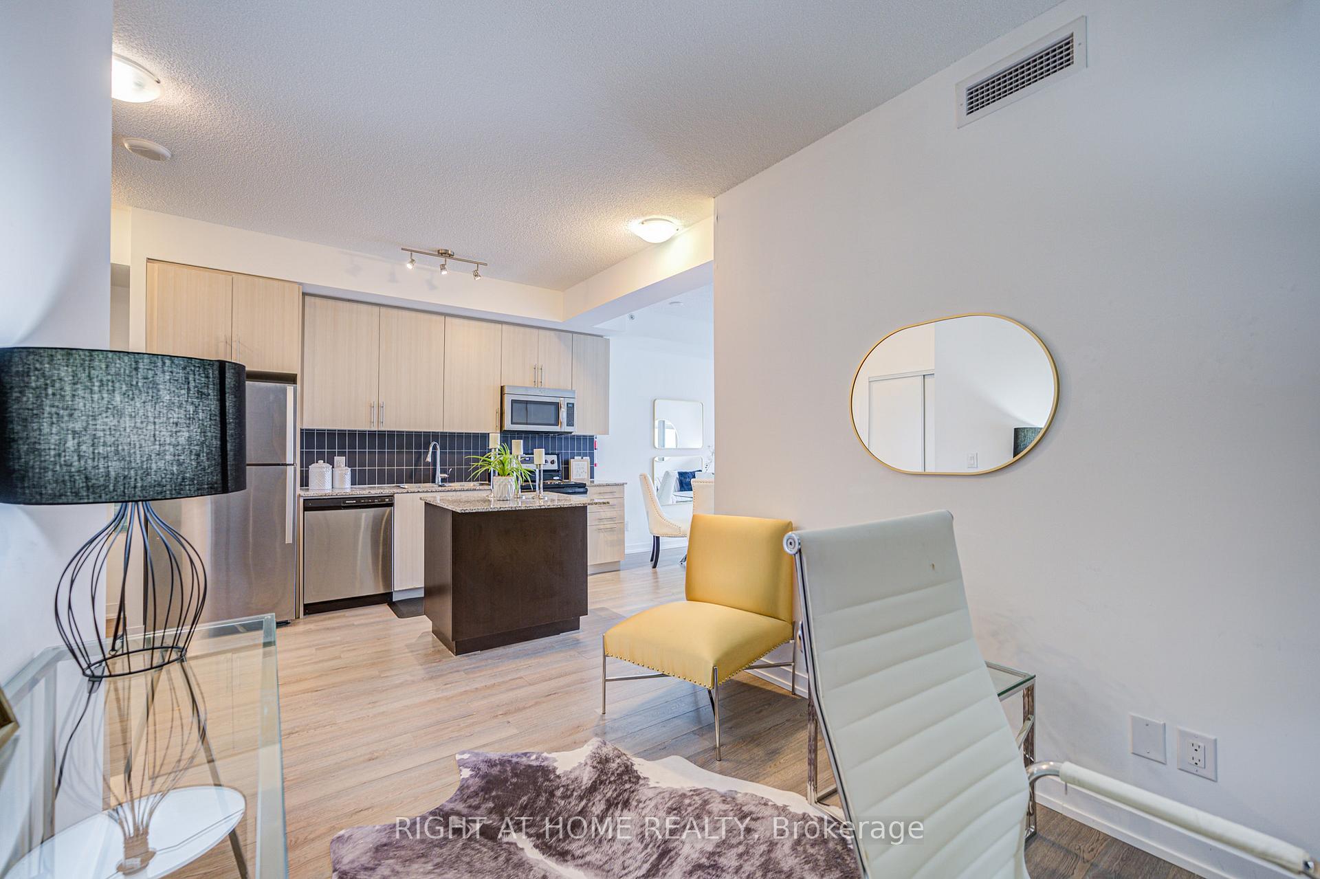 Photo 14 of Unit 405, 85 Duke Street W, Kitchener, City Commercial Core — HOMEH