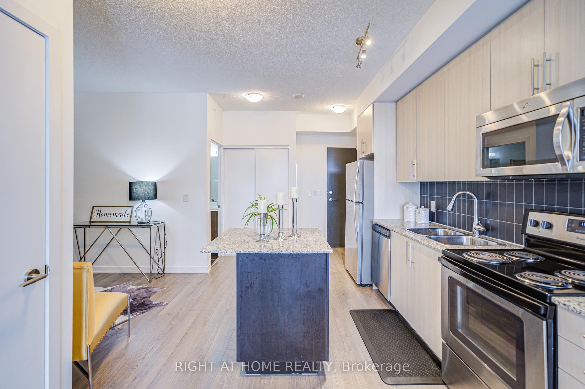Photo 16 of Unit 405, 85 Duke Street W, Kitchener, City Commercial Core — HOMEH