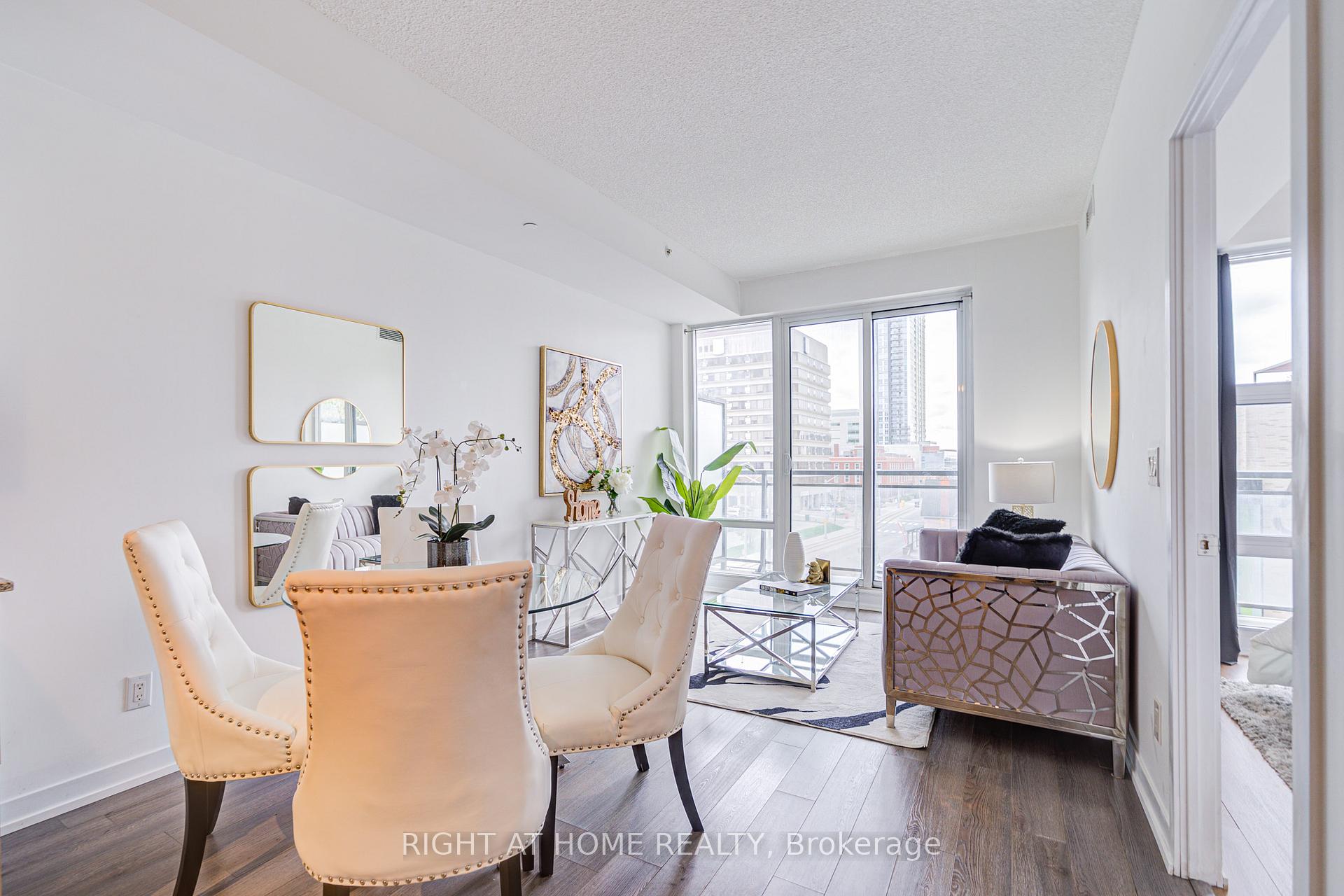 Photo 17 of Unit 405, 85 Duke Street W, Kitchener, City Commercial Core — HOMEH