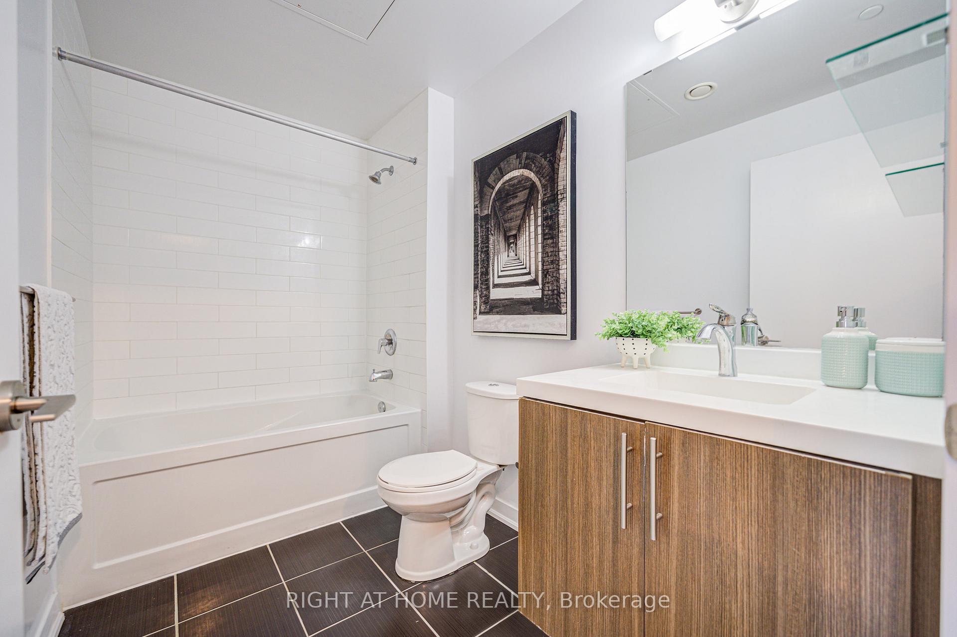 Photo 31 of Unit 405, 85 Duke Street W, Kitchener, City Commercial Core — HOMEH