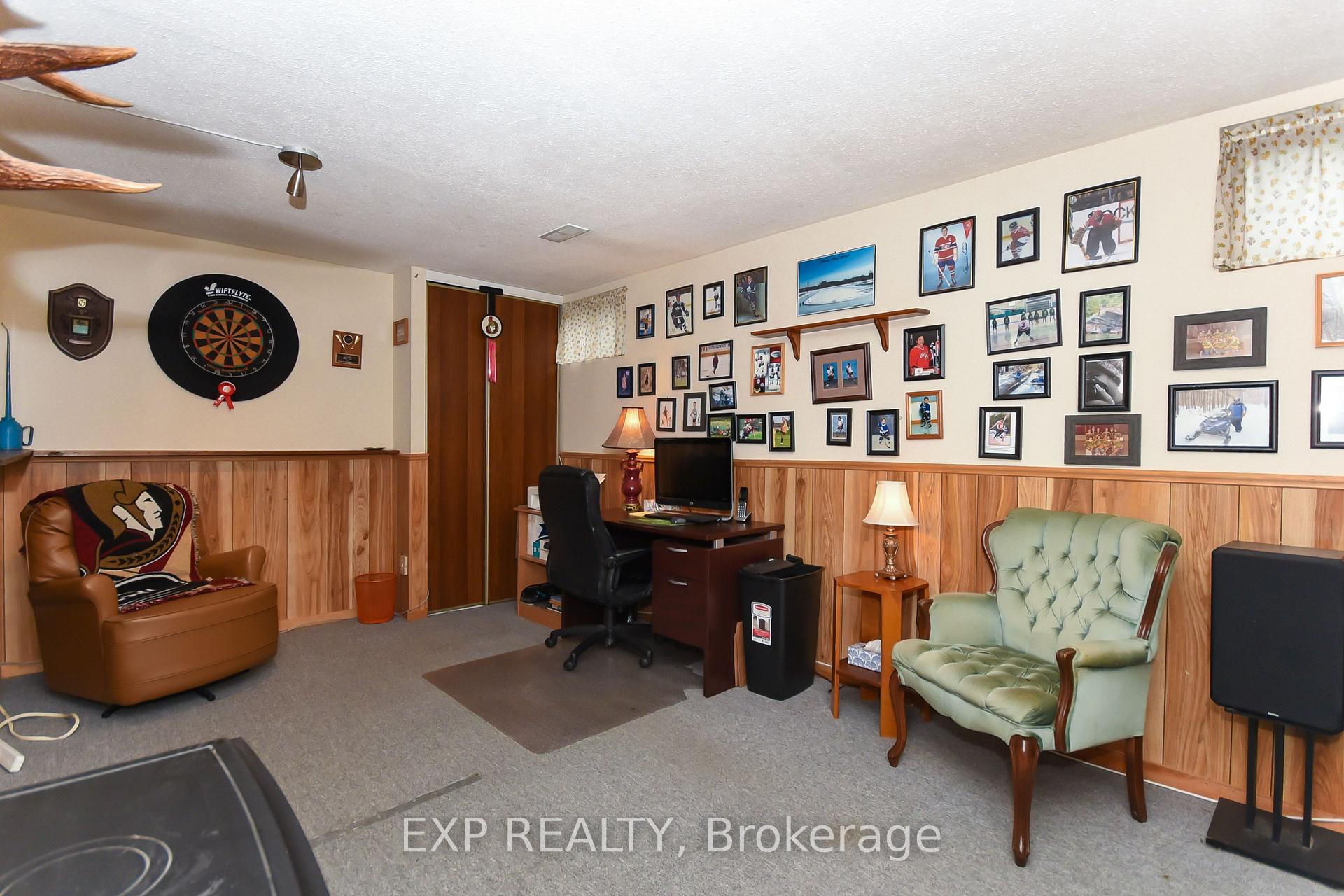 Photo 19 of 1627 Meadowbrook Road, Ottawa, Pineview — HOMEH