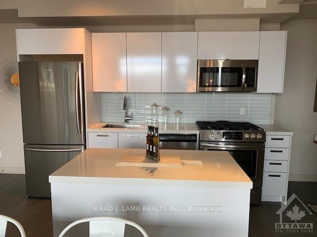 Photo 2 of Unit 303, 203 Catherine Street, Ottawa, Ottawa Centre — HOMEH