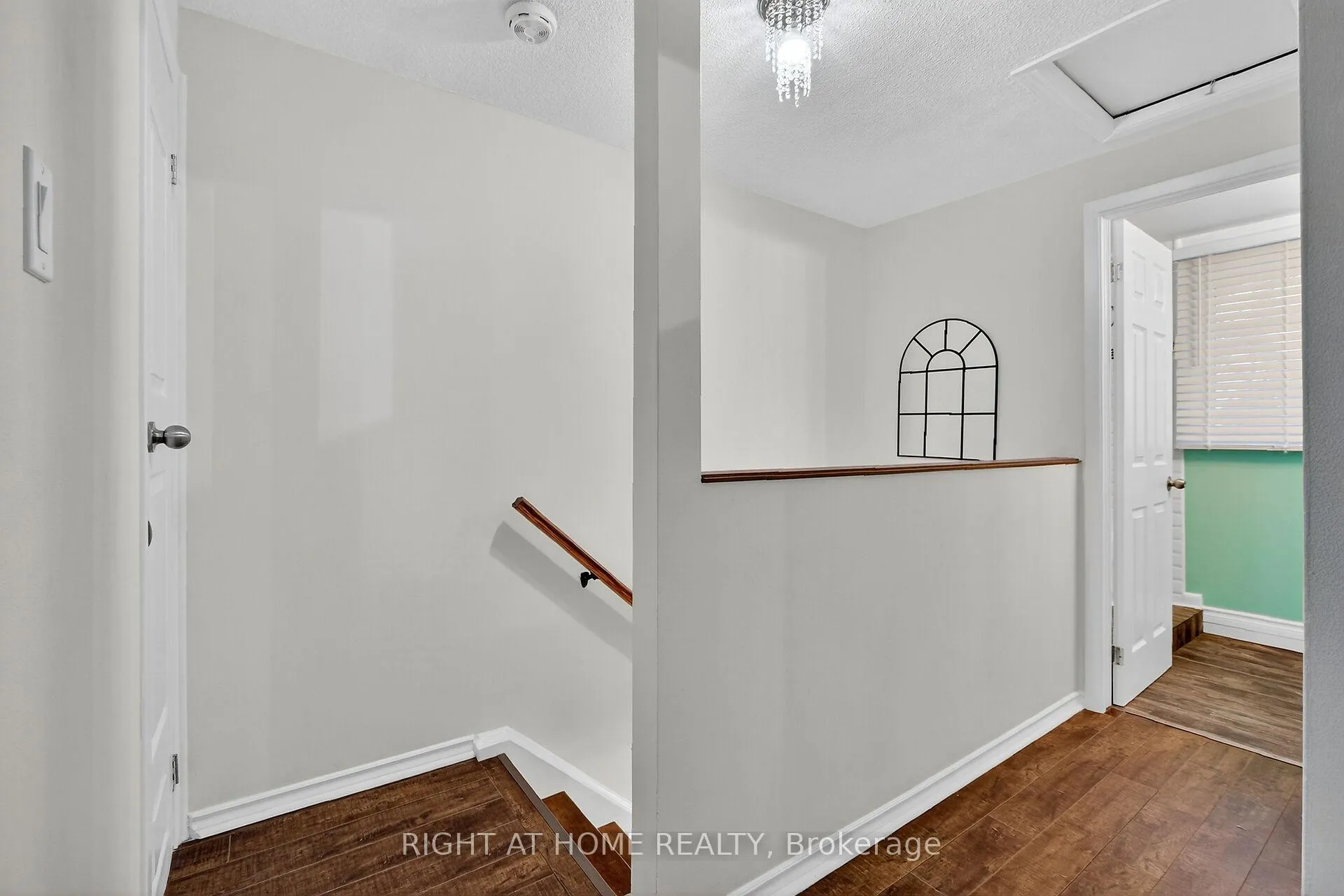 Photo 20 of Unit 95, 1474 Heatherington Road, Ottawa, Heron Gate/Industrial Park — HOMEH