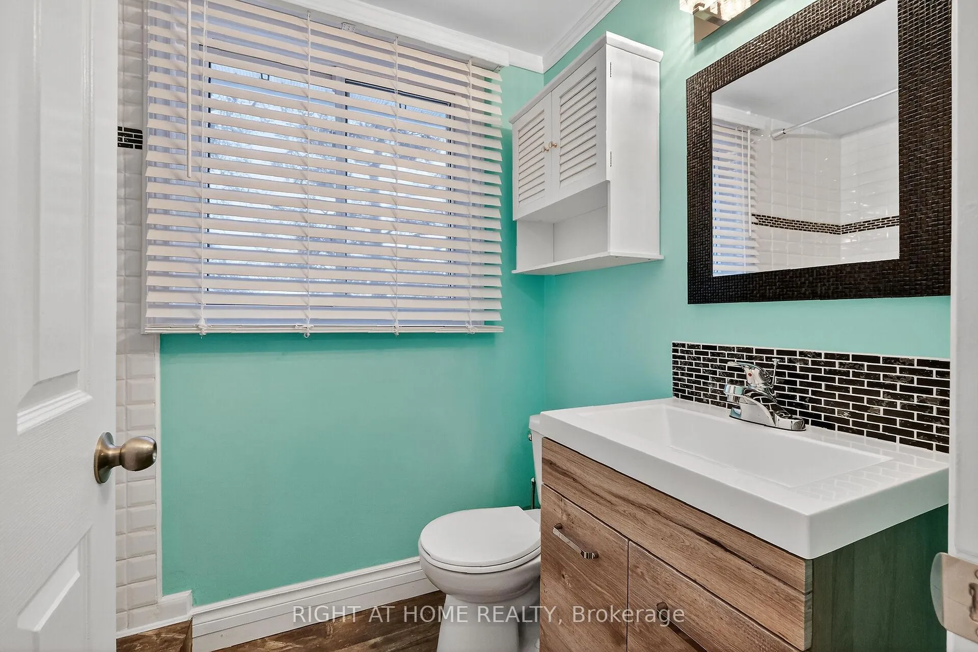 Photo 21 of Unit 95, 1474 Heatherington Road, Ottawa, Heron Gate/Industrial Park — HOMEH