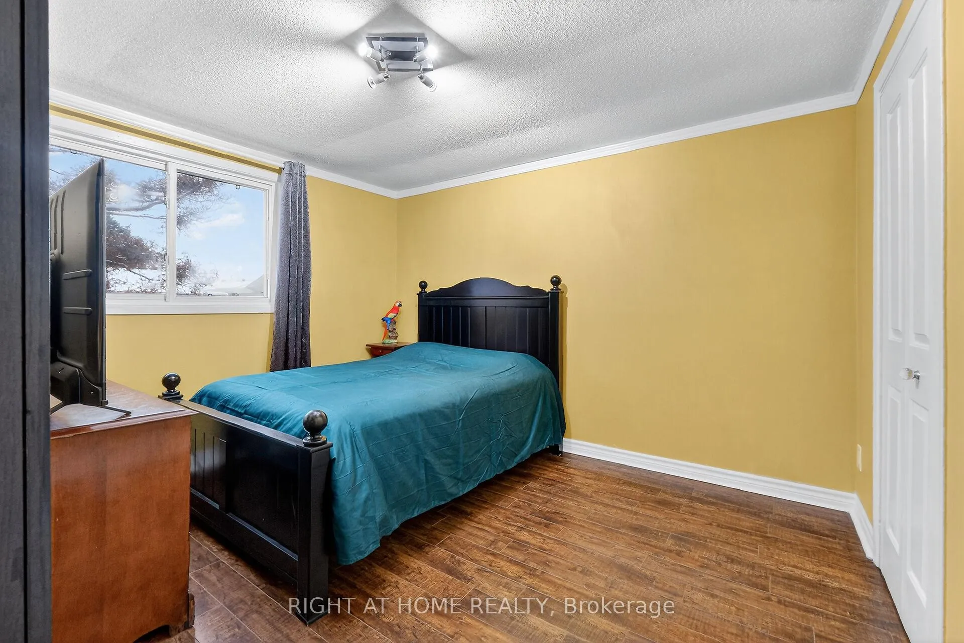 Photo 31 of Unit 95, 1474 Heatherington Road, Ottawa, Heron Gate/Industrial Park — HOMEH