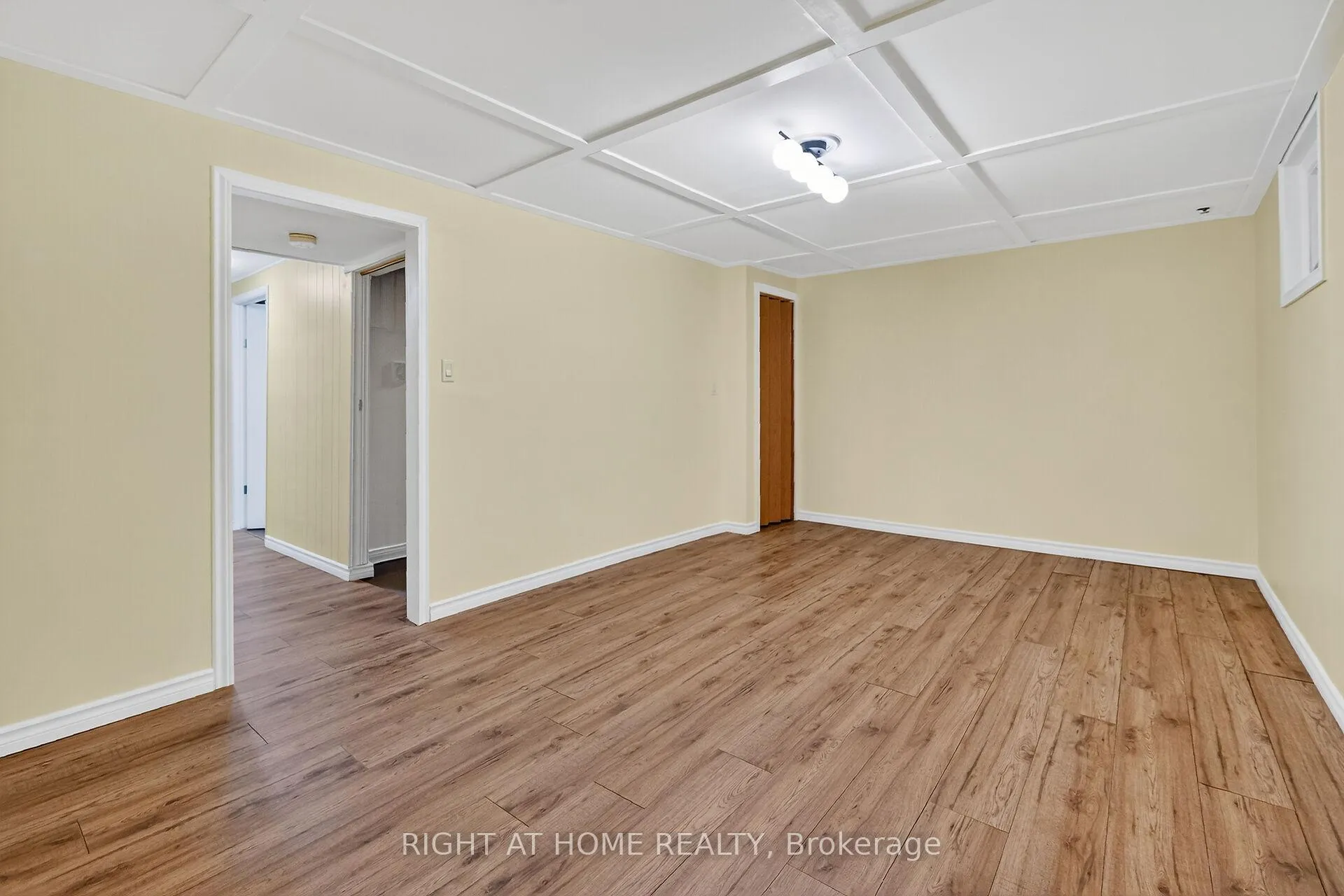 Photo 35 of Unit 95, 1474 Heatherington Road, Ottawa, Heron Gate/Industrial Park — HOMEH