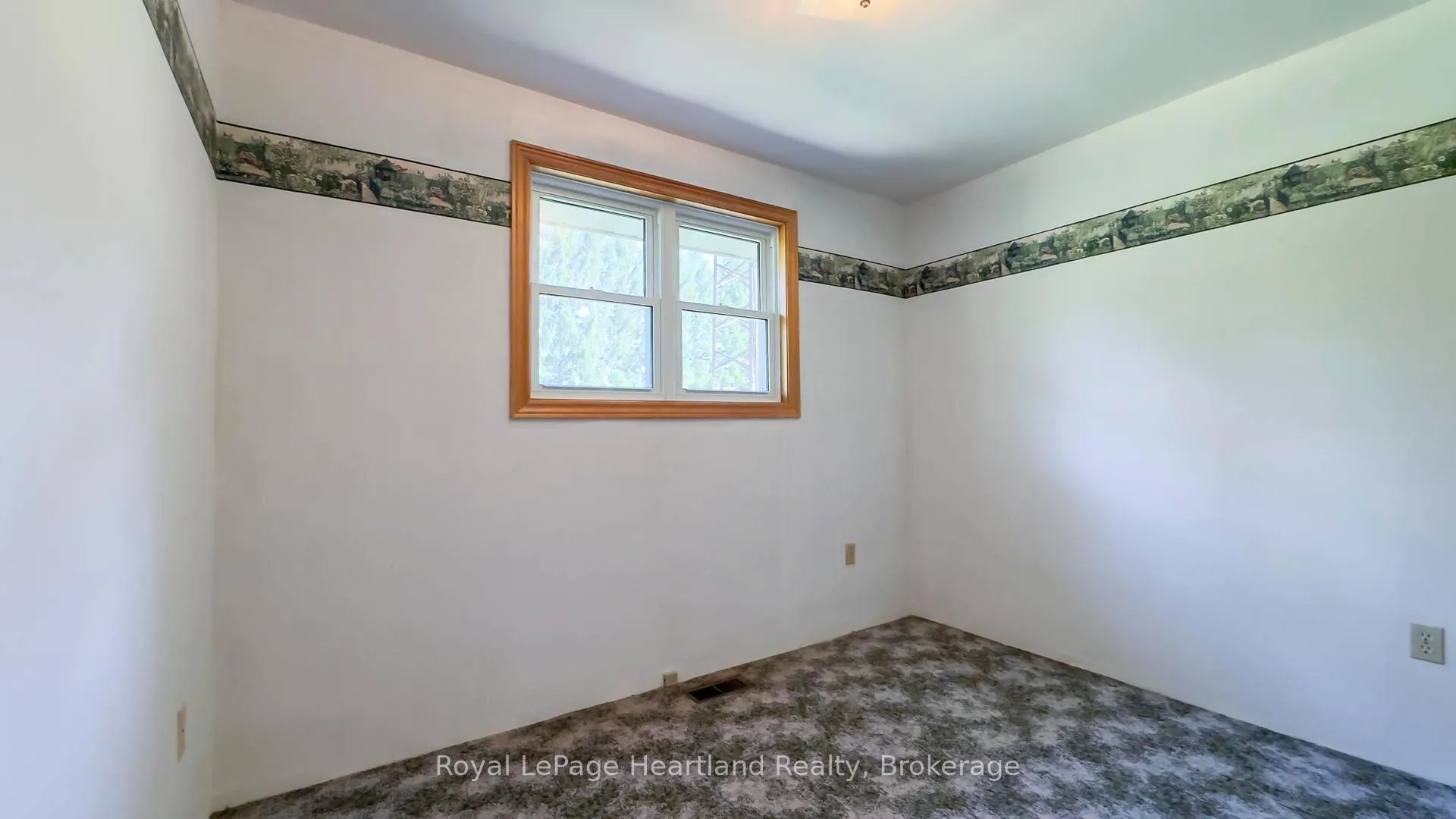 Photo 17 of 77850 Tipperary Line, Central Huron, Goderich — HOMEH